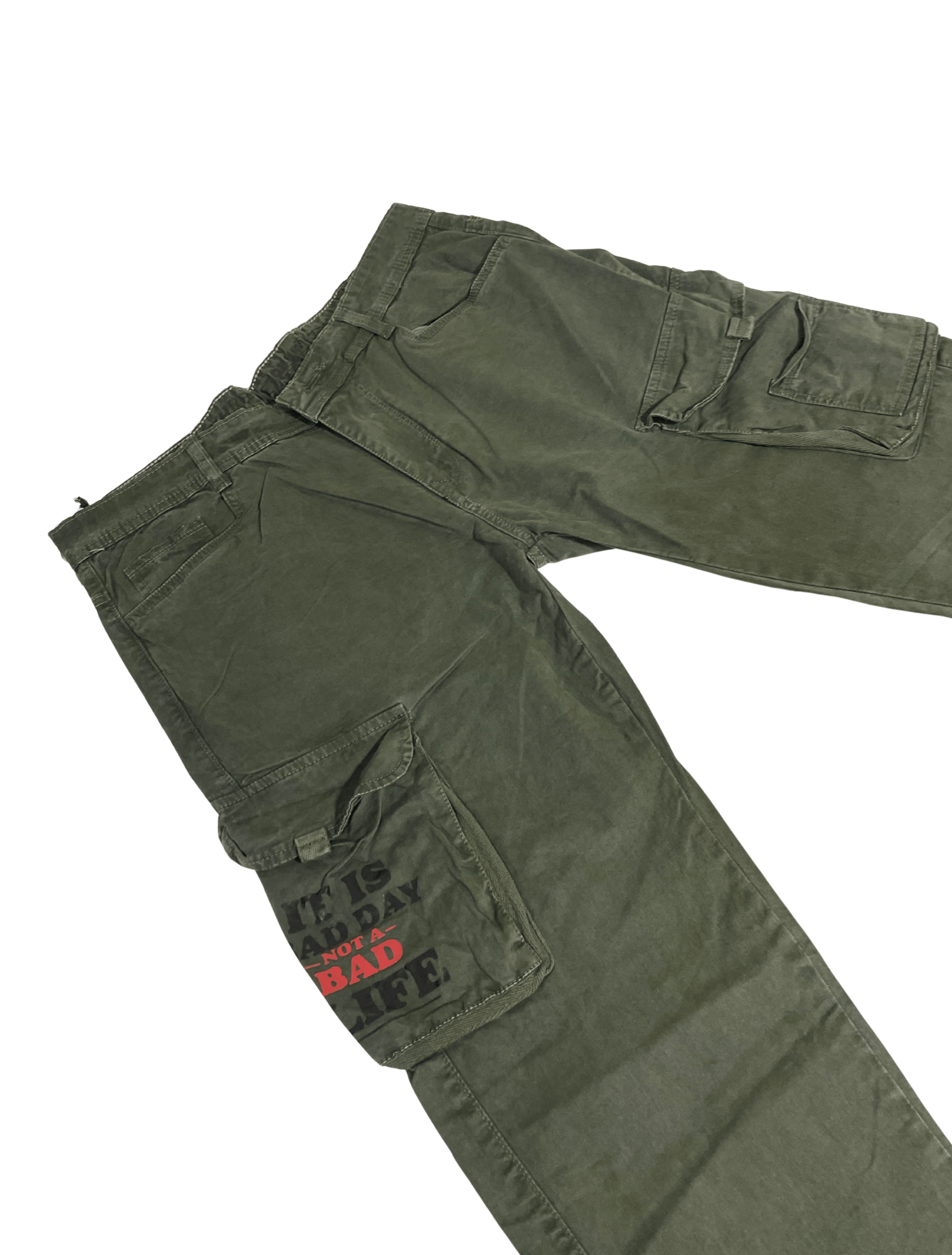 Men Regular Fit Mid Rise Cargo Jeans