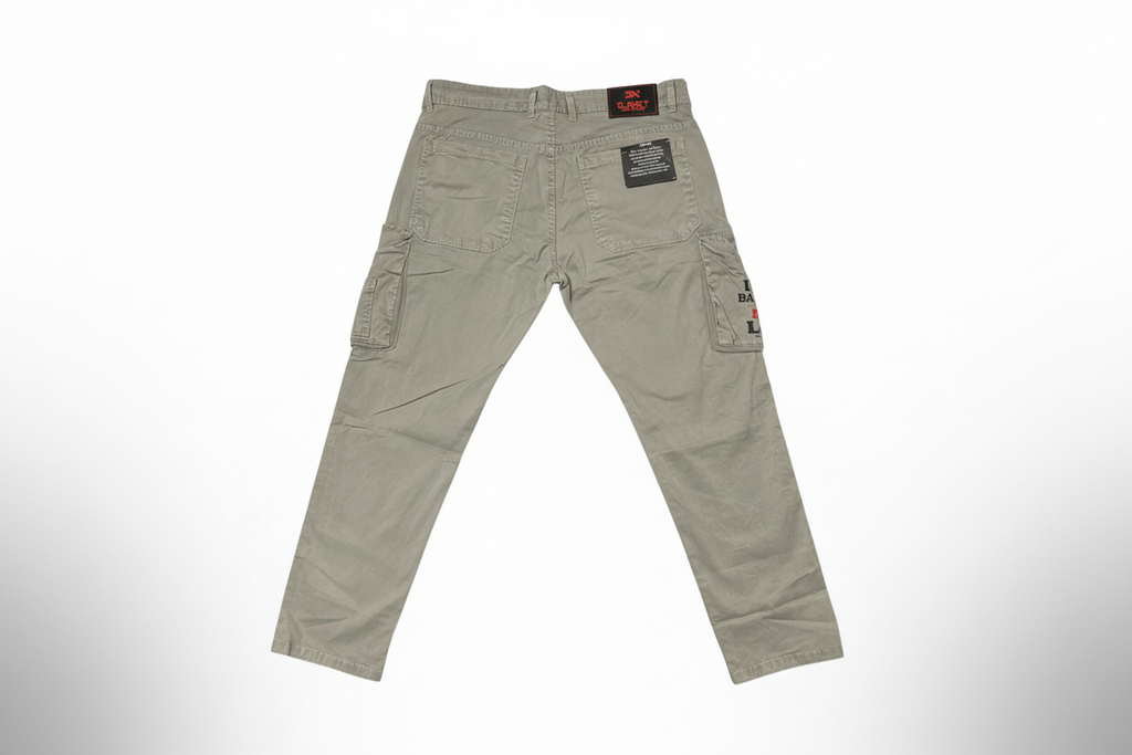 Men Regular Fit Mid Rise Cargo Jeans